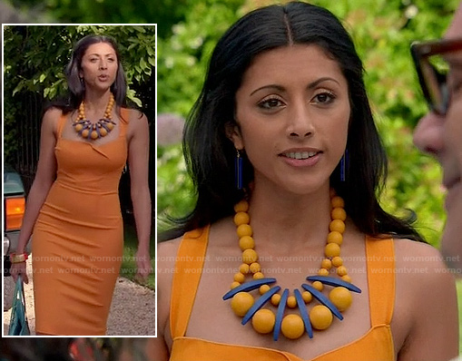 divyas-orange-dress-ball-necklace